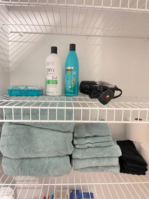 Appartement Hartford Downtown: 2Mins Walk To Xl Center Extérieur photo
